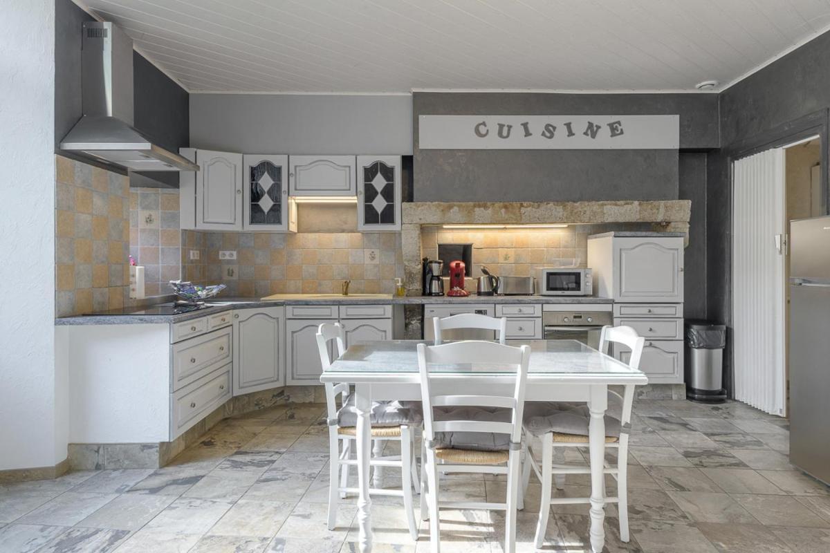 Les Nuits D'Anis - Appartements Hypercentre Le Puy-en-Velay Exteriér fotografie